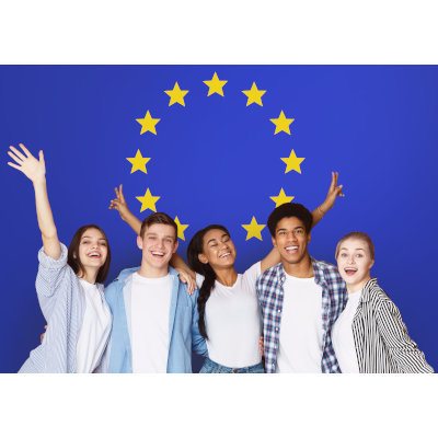 Erasmus+ : les objectifs 2021-2027 pour les apprentis et stagiaires de la formation
